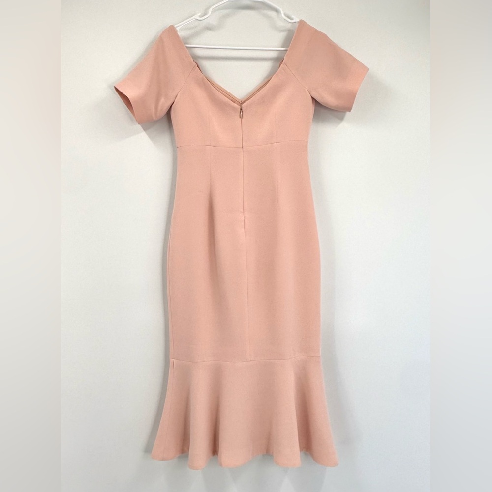 Cinq à Sept Marta Off-the-Shoulder Trumpet Midi Dress, Blush Rose, Size 4 - Picture 4 of 12